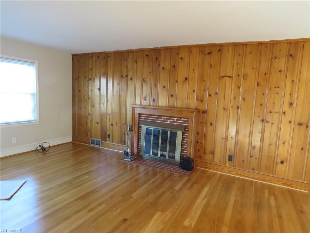 5826 Jones Road Walkertown, NC 27051 - Photo 5 of 29 Living Room with gas logs