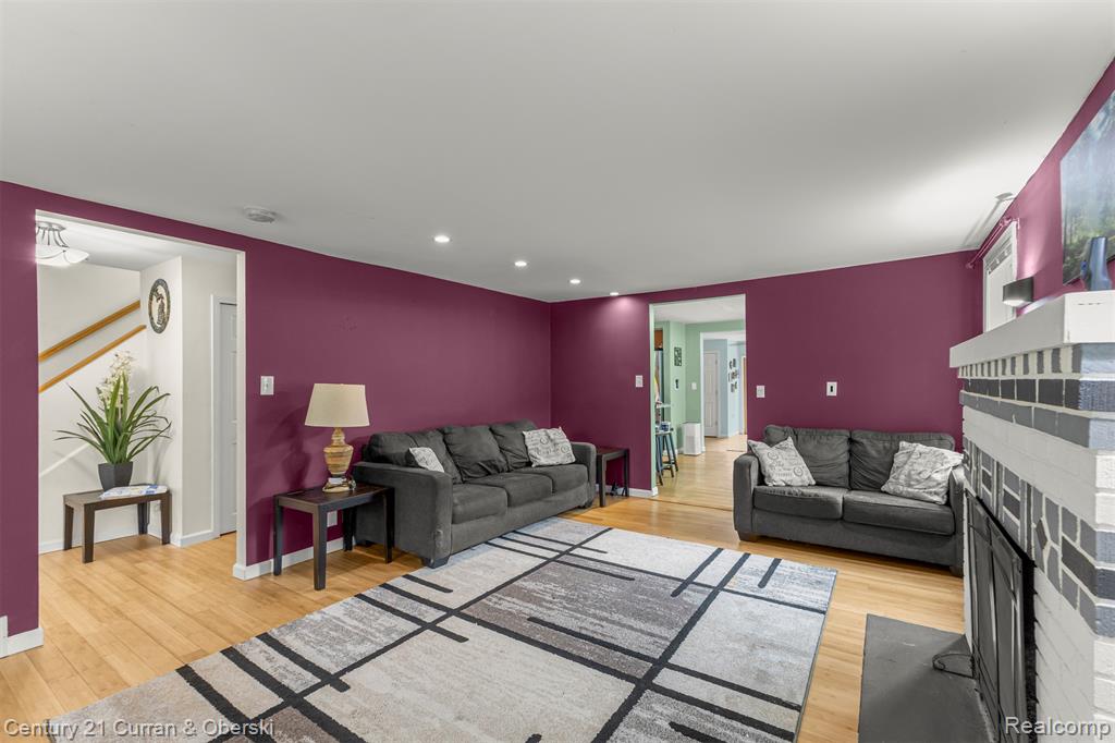 18491 Savage Road Belleville, MI 48111 - Photo 13 of 49