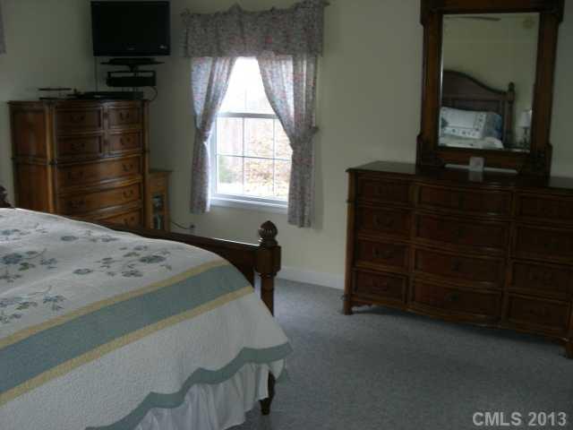 1380 Whitewolf Road Clover, SC 29710 - Photo 6 of 16