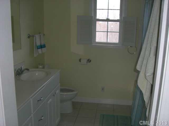 1380 Whitewolf Road Clover, SC 29710 - Photo 7 of 16