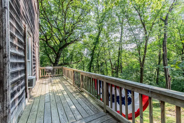 $169,900 | 3 Poplar Drive, Putnam, IL 61560
