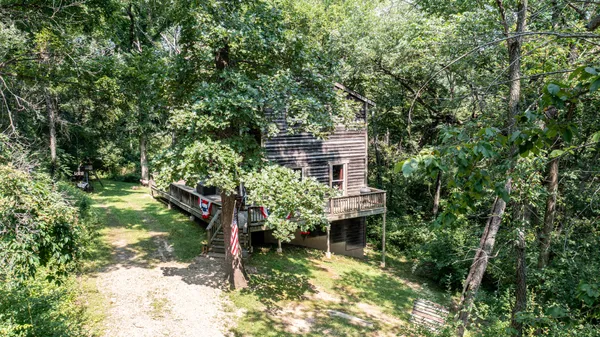 $169,900 | 3 Poplar Drive, Putnam, IL 61560
