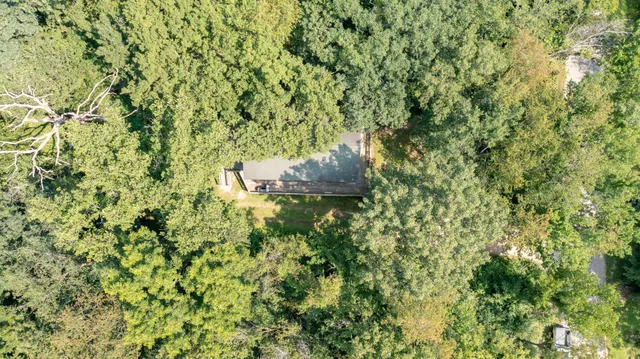 $179,900 | 3 Poplar Drive, Putnam, IL 61560