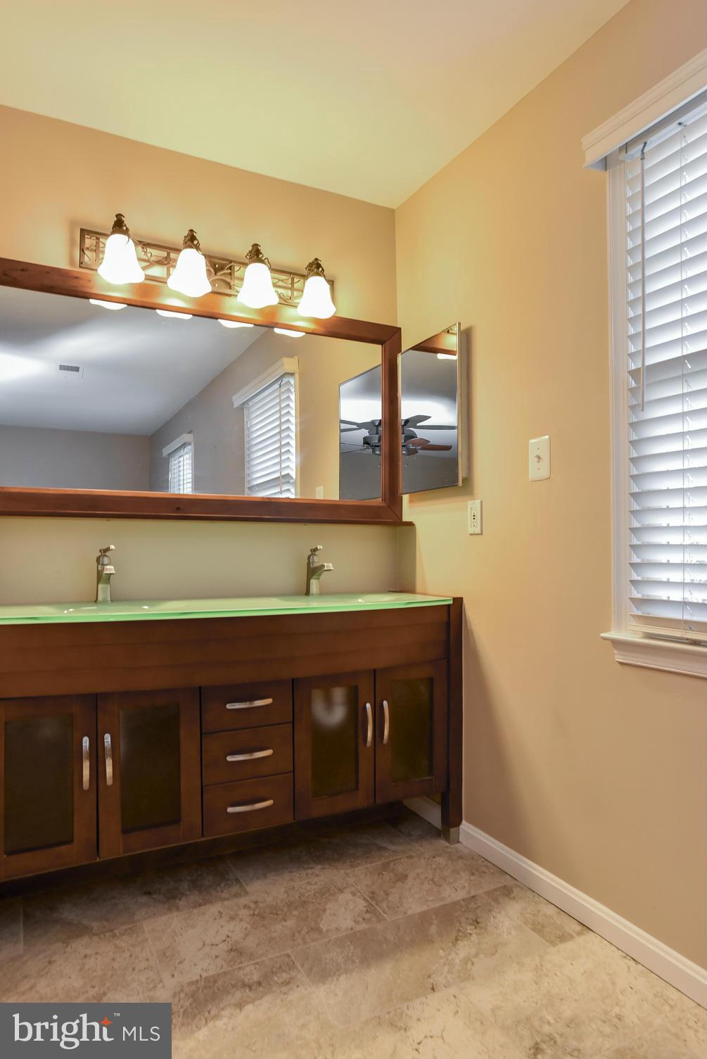 7441 Timberock Road Falls Church, VA 22043 - Photo 14 of 20 Bath (Master)
