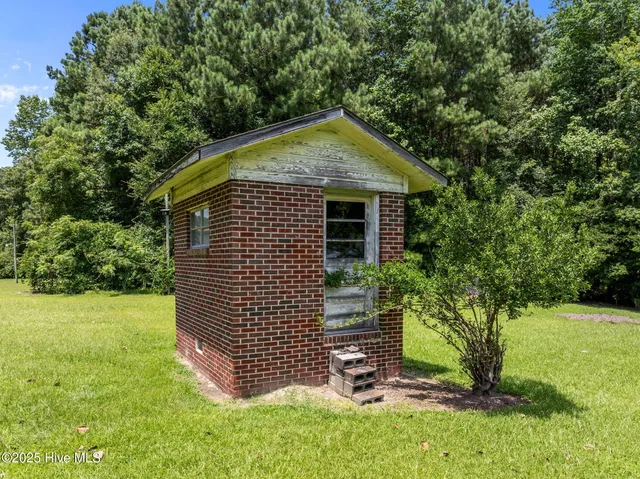 $219,900 | 111 Bateman Street, Plymouth, NC 27962