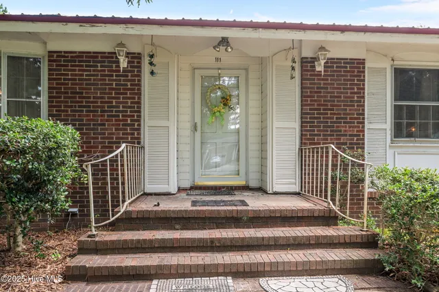 $219,900 | 111 Bateman Street, Plymouth, NC 27962
