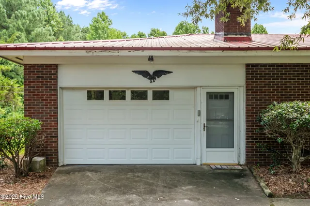 $219,900 | 111 Bateman Street, Plymouth, NC 27962