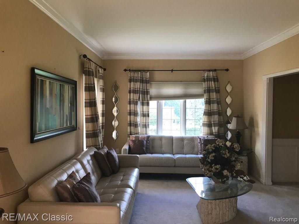 46420 Mornington Road Canton, MI 48188 - Photo 13 of 42