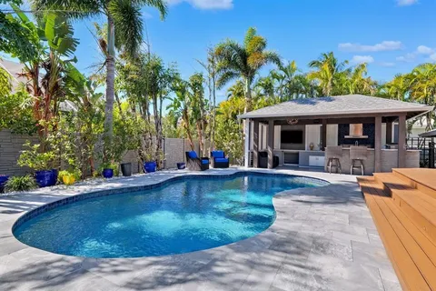 $1,437,600 | 648 Santa Maria Drive, Tierra Verde, FL 33715