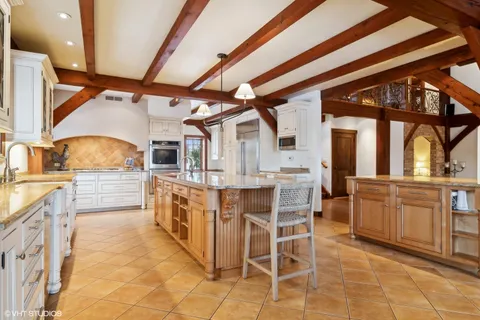 $2,250,000 | 236 Steeplechase Road, Barrington Hills, IL 60010