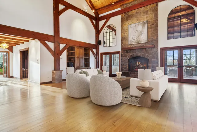 $2,250,000 | 236 Steeplechase Road, Barrington Hills, IL 60010