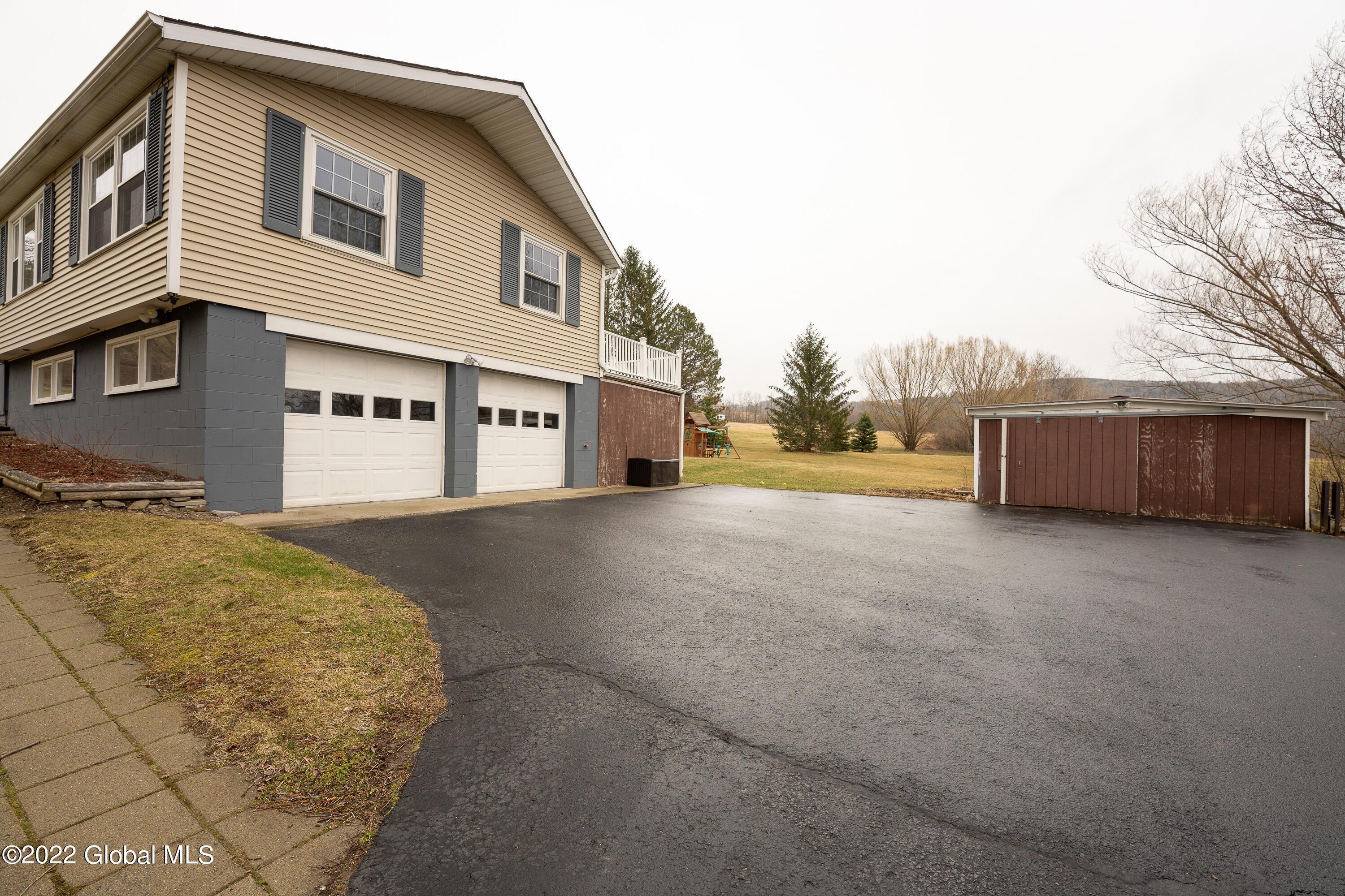 2307 West Fulton Road Warnerville, NY 12187 - Photo 3 of 48 0 Front 7