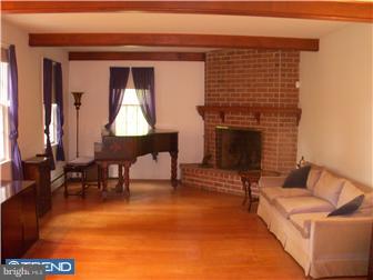 399 Gulph Hills Road Wayne, PA 19087 - Photo 3 of 12 Living Room