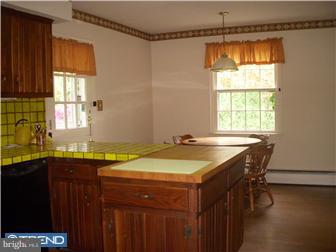 399 Gulph Hills Road Wayne, PA 19087 - Photo 7 of 12 Kitchen