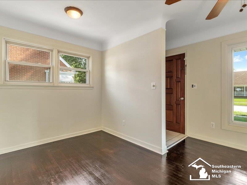 7850 Harding Street Taylor, MI 48180 - Photo 8 of 38