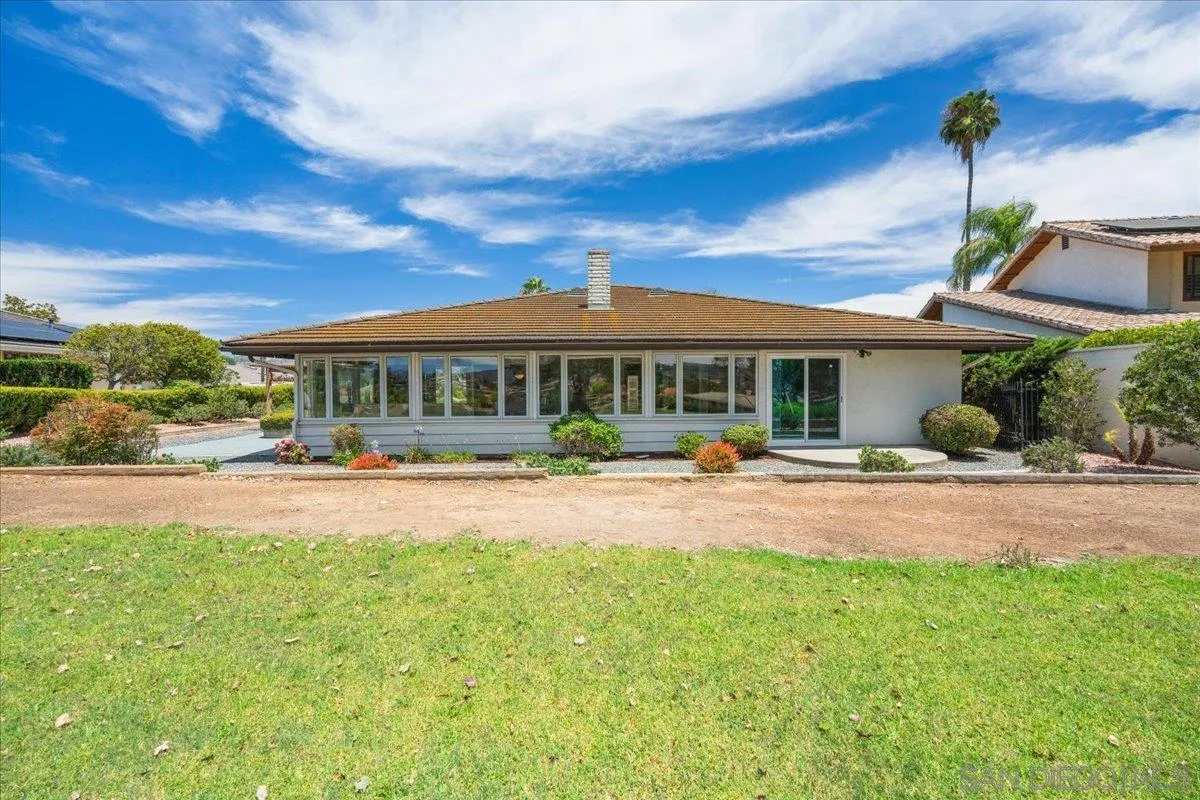 12384 Grandee Road San Diego, CA 92128 - Photo 23 of 48