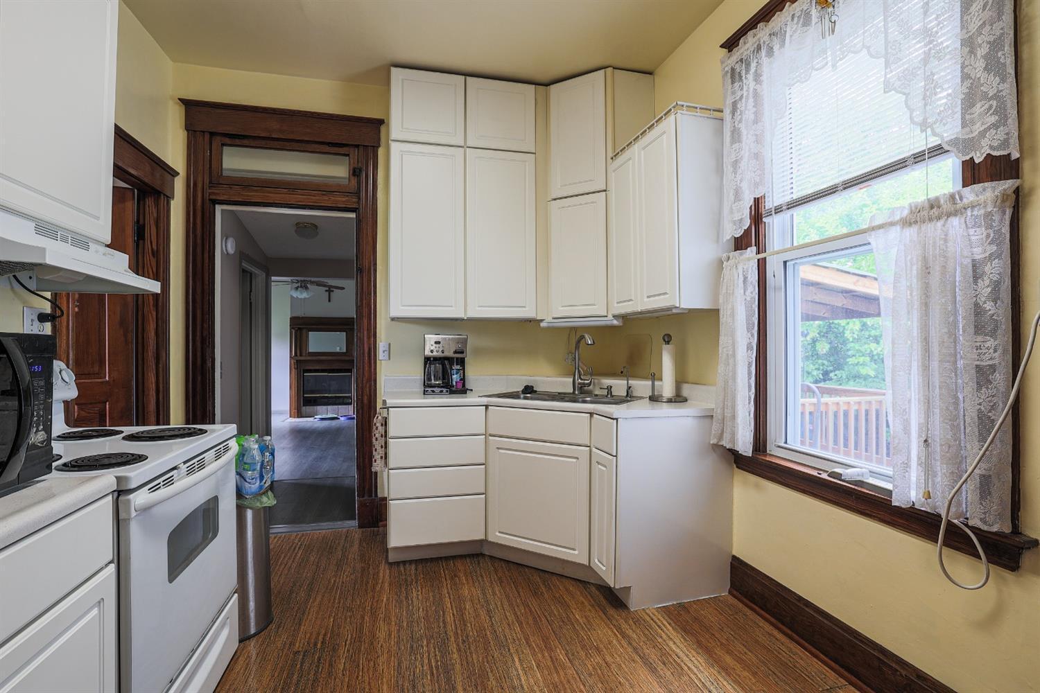 4589 Cooper Road Blue Ash, OH 45242 - Photo 21 of 34