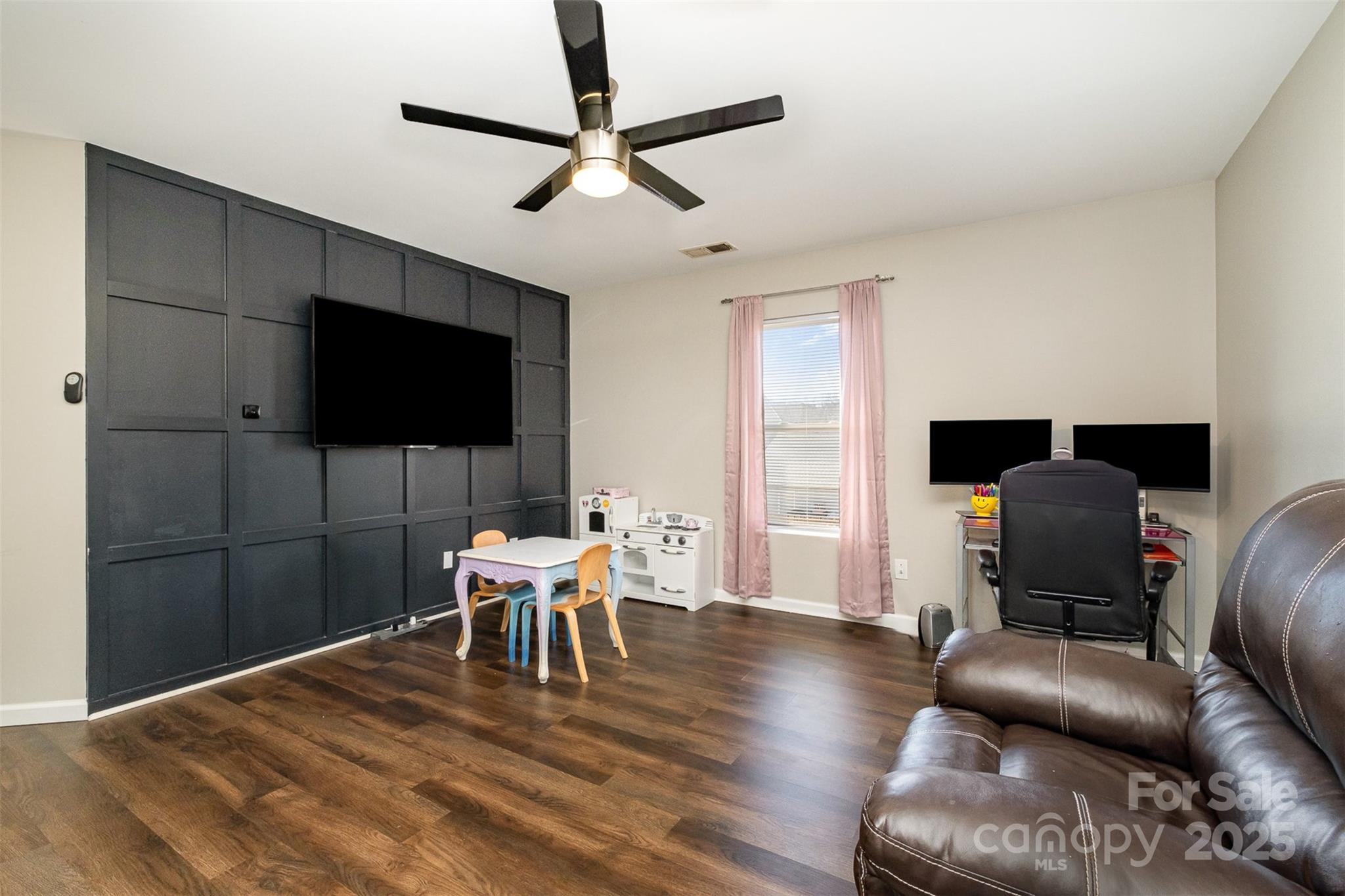 9323 John Russell Road Charlotte, NC 28215 - Photo 14 of 23 Gallery Image 14