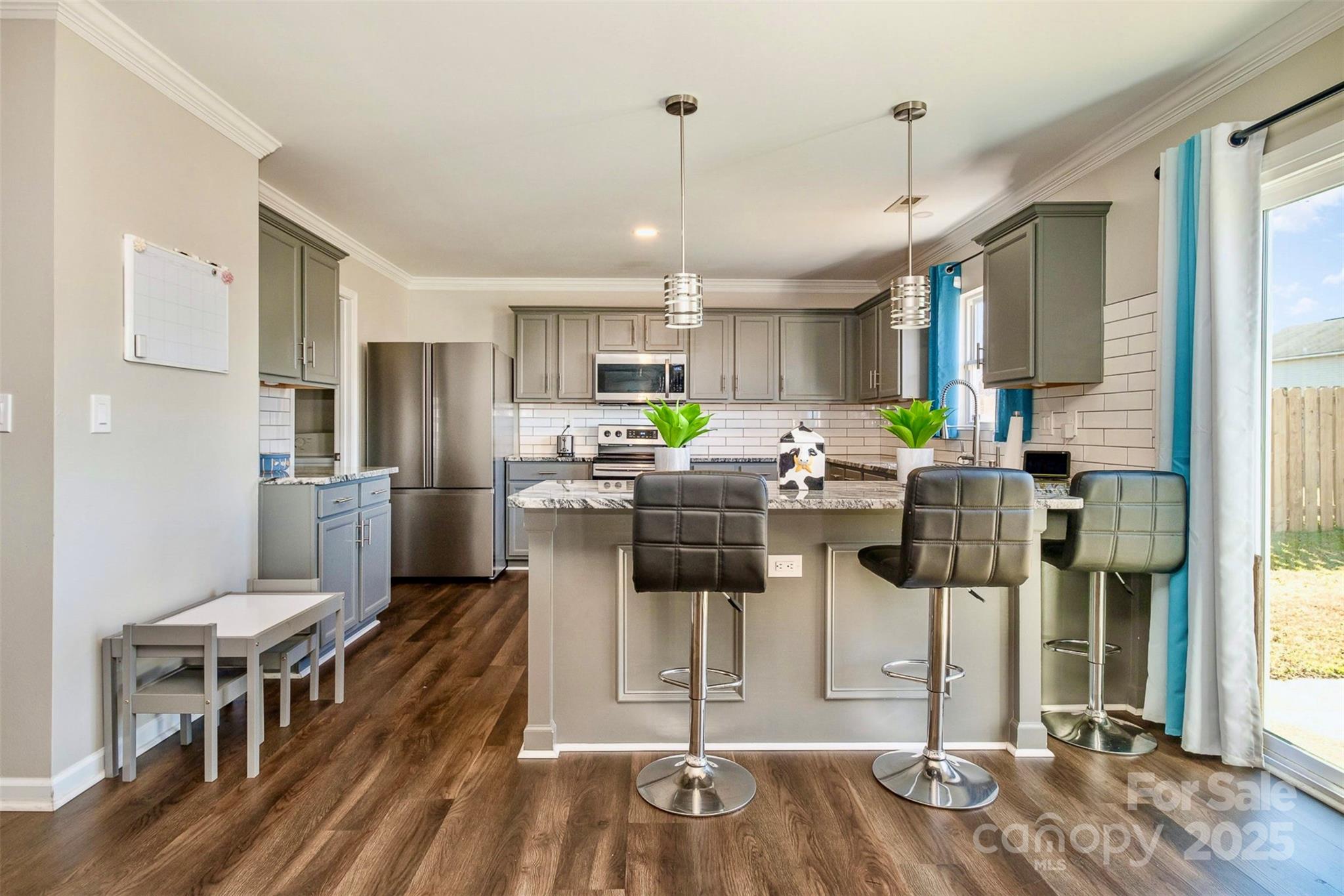 9323 John Russell Road Charlotte, NC 28215 - Photo 9 of 23 Gallery Image 9