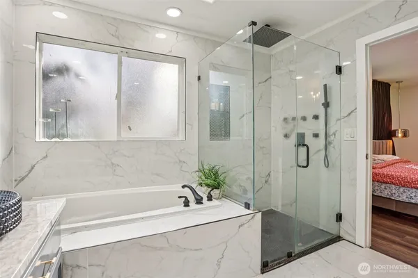 $1,165,000 | 27120 117th Place Southeast, Kent, WA 98030