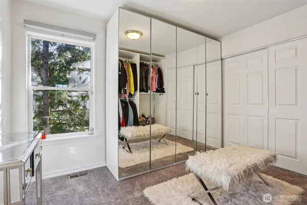 $1,165,000 | 27120 117th Place Southeast, Kent, WA 98030