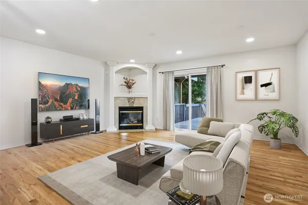 $1,165,000 | 27120 117th Place Southeast, Kent, WA 98030