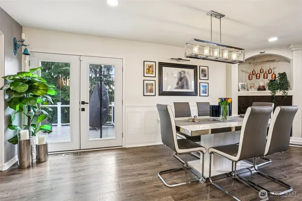 $1,165,000 | 27120 117th Place Southeast, Kent, WA 98030