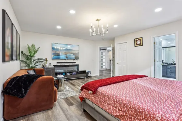 $1,165,000 | 27120 117th Place Southeast, Kent, WA 98030