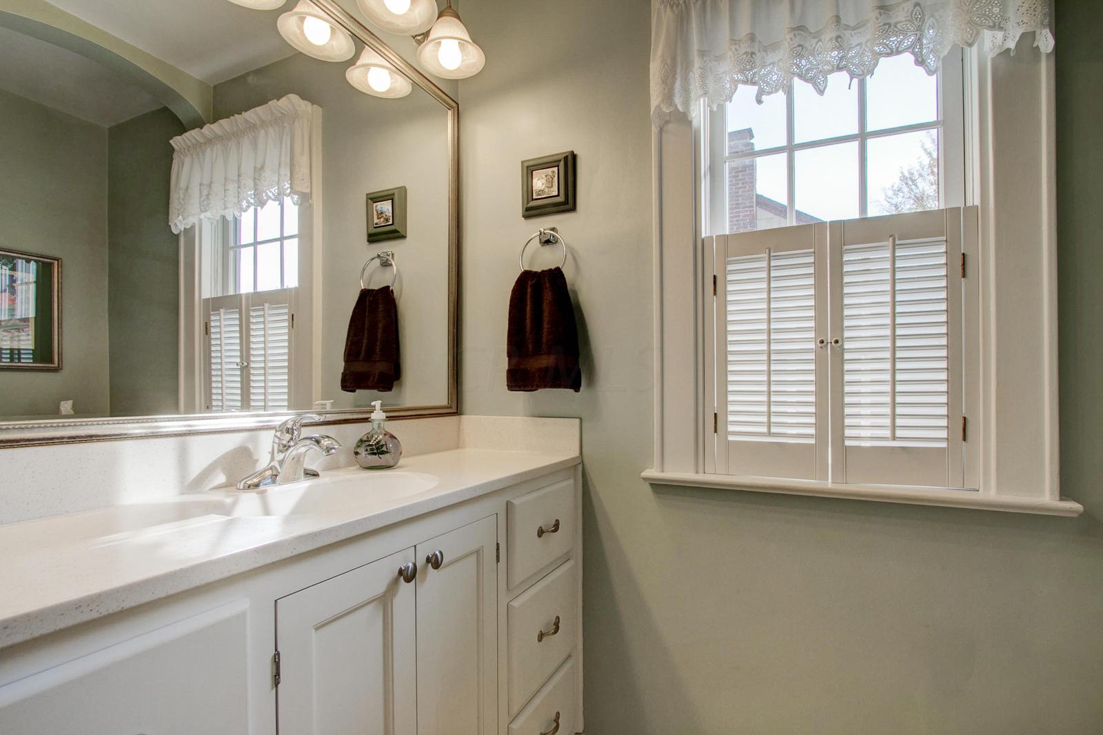 103 Chatham Road Columbus, OH 43214 - Photo 16 of 31 Gallery Image 16