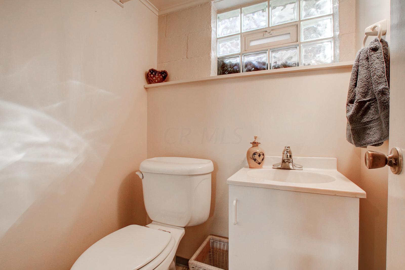 103 Chatham Road Columbus, OH 43214 - Photo 23 of 31 Gallery Image 23