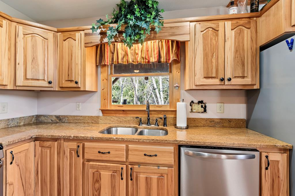 64 Canoe Bend Murphy, NC 28906 - Photo 26 of 71