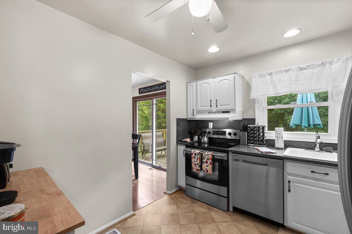 918 Fall Ridge Way Gambrills, MD 21054 - Photo 13 of 51 Gallery Image 13