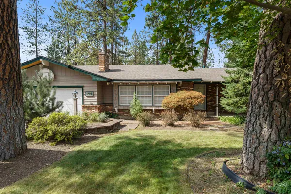 $600,000 | 912 West Bellwood Drive, Spokane, WA 99218