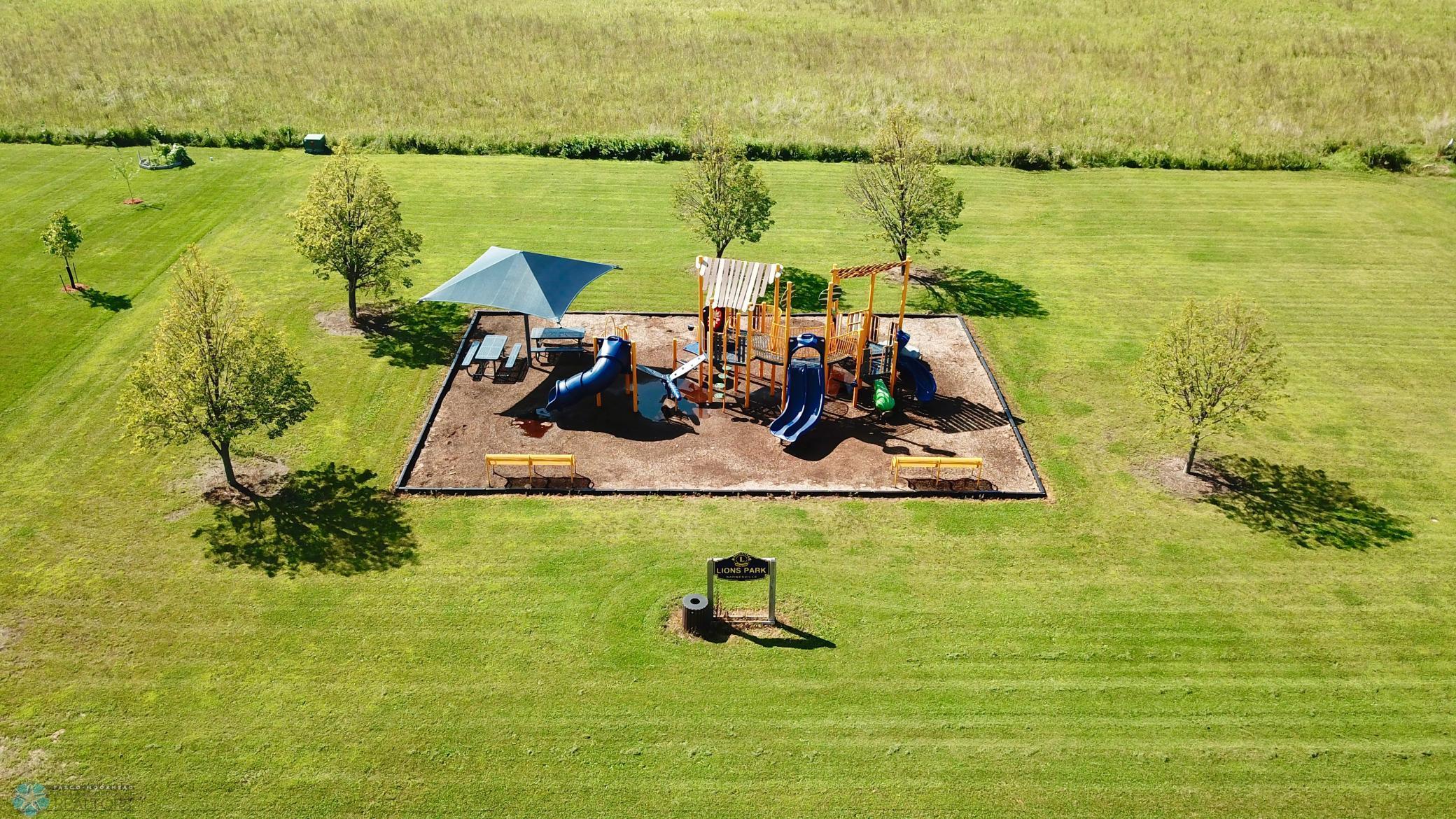 211 19th Street Northeast Barnesville, MN 56514 - Photo 5 of 9