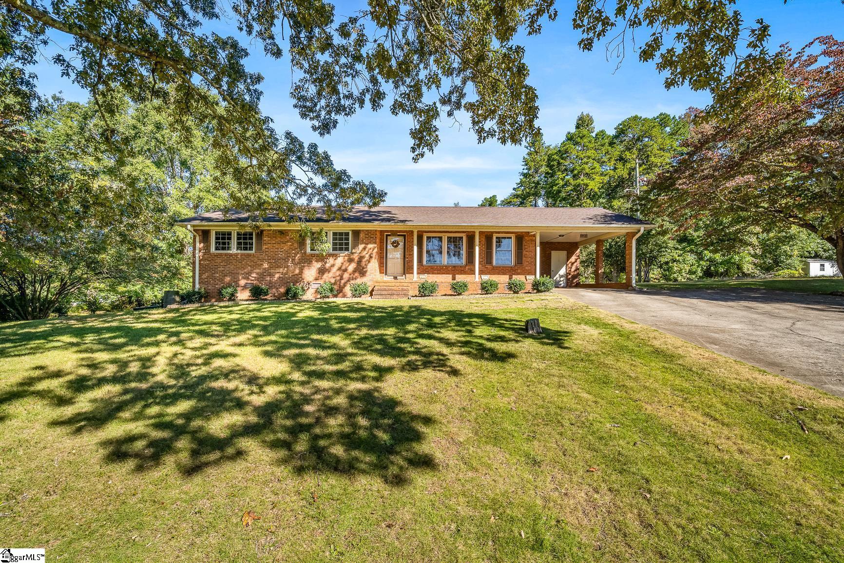 315 Sandifer Road Spartanburg, SC 29303 - Photo 1 of 22 Gallery Image 1