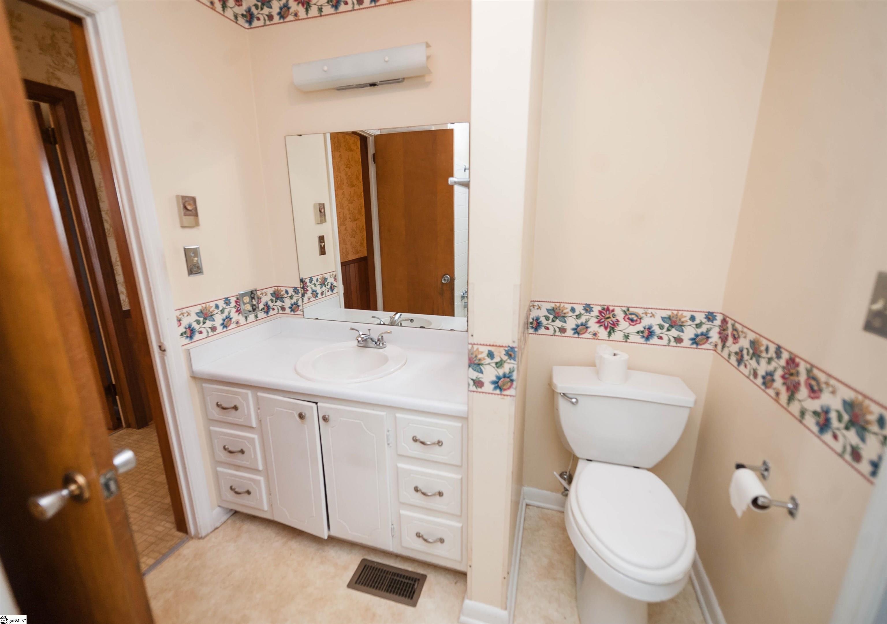 315 Sandifer Road Spartanburg, SC 29303 - Photo 19 of 22 Gallery Image 19