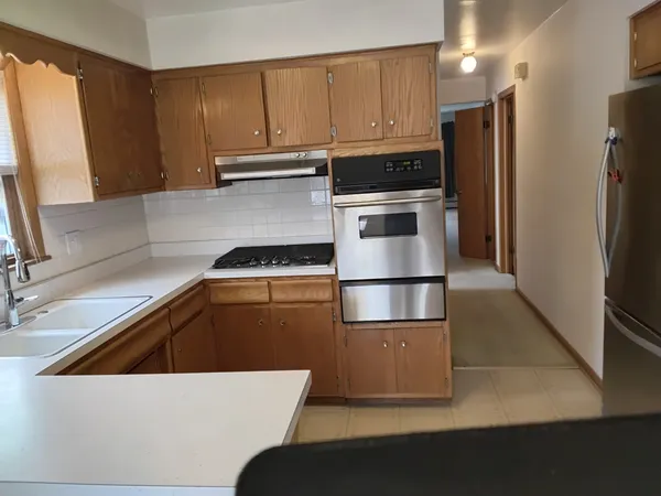 $1,950 | 2520 North Neva Avenue, Unit 1, Chicago, IL 60707