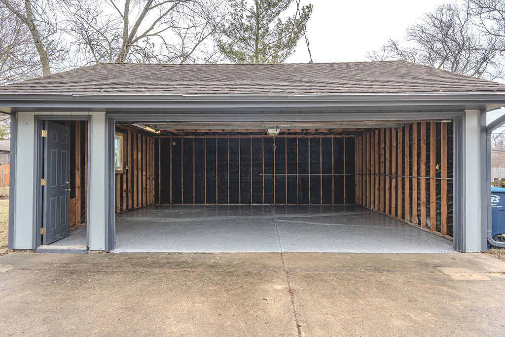325 Roger Road Darien, IL 60561 - Photo 25 of 30 Gallery Image 25