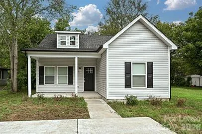 $1,650 | 624 Harrison Street, Rock Hill, SC 29730