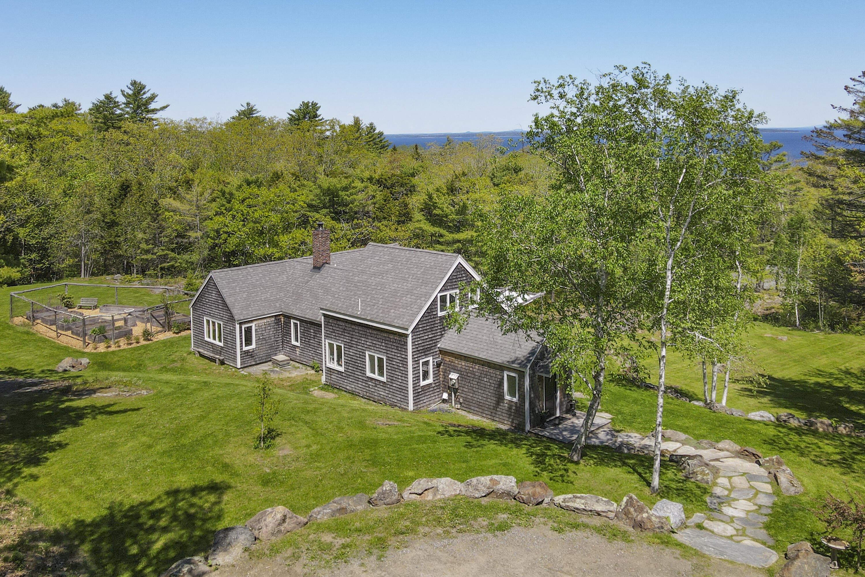 168 Chestnut Street Camden, ME 04843 - Photo 1 of 50 04-168ChestnutSt-Camden-KS