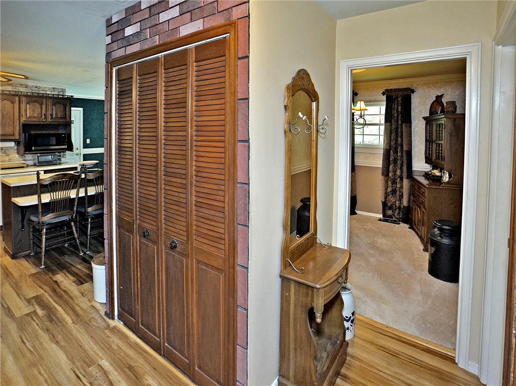 139 Matterhorn Road Monroeville, PA 15146 - Photo 21 of 28 Gallery Image 21