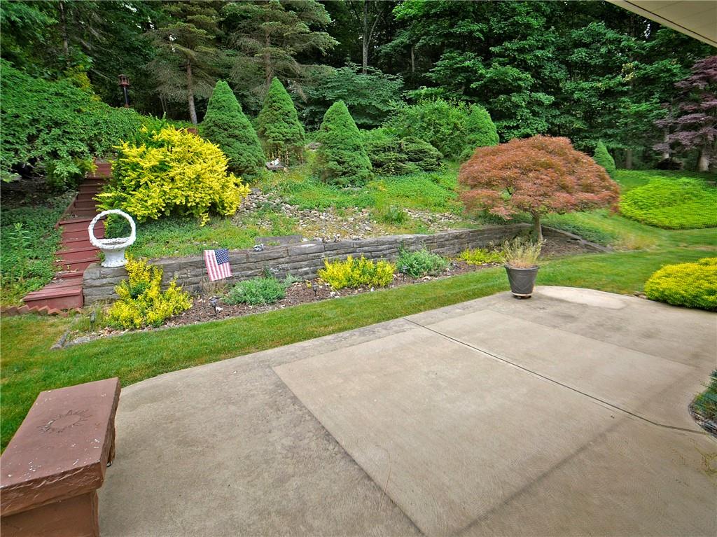 139 Matterhorn Road Monroeville, PA 15146 - Photo 25 of 28 Gallery Image 25