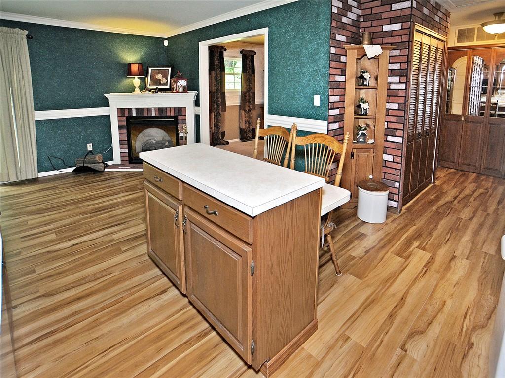 139 Matterhorn Road Monroeville, PA 15146 - Photo 7 of 28 Gallery Image 7