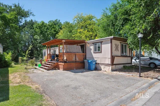 $95,000 | 790 North Riviera Drive, Boise, ID 83703