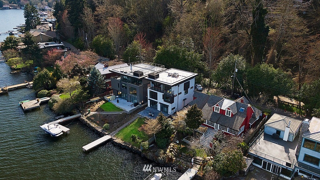 13510 Riviera Place Northeast Seattle, WA 98125 - Photo 3 of 28