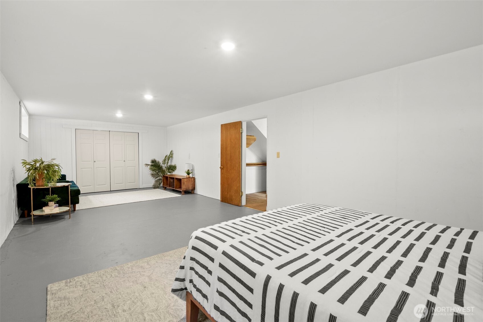 270 Puget Loop Port Ludlow, WA 98365 - Photo 17 of 24