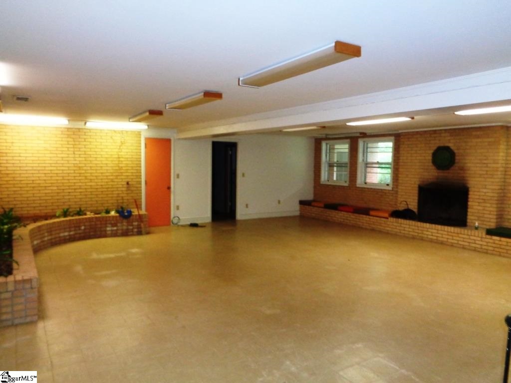 3156 State Park Road Greenville, SC 29609 - Photo 17 of 28
