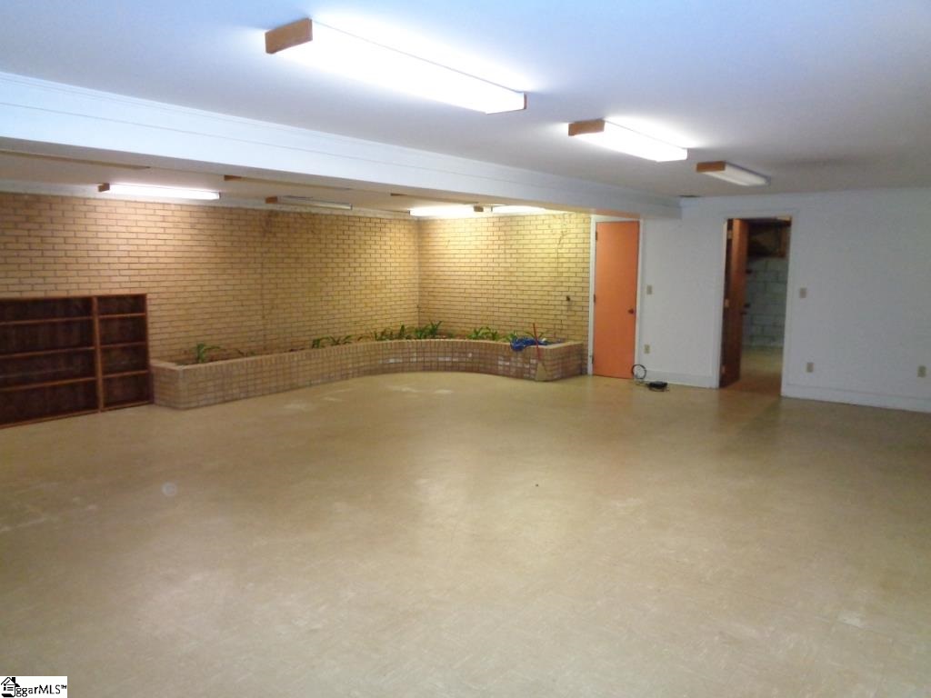 3156 State Park Road Greenville, SC 29609 - Photo 23 of 28