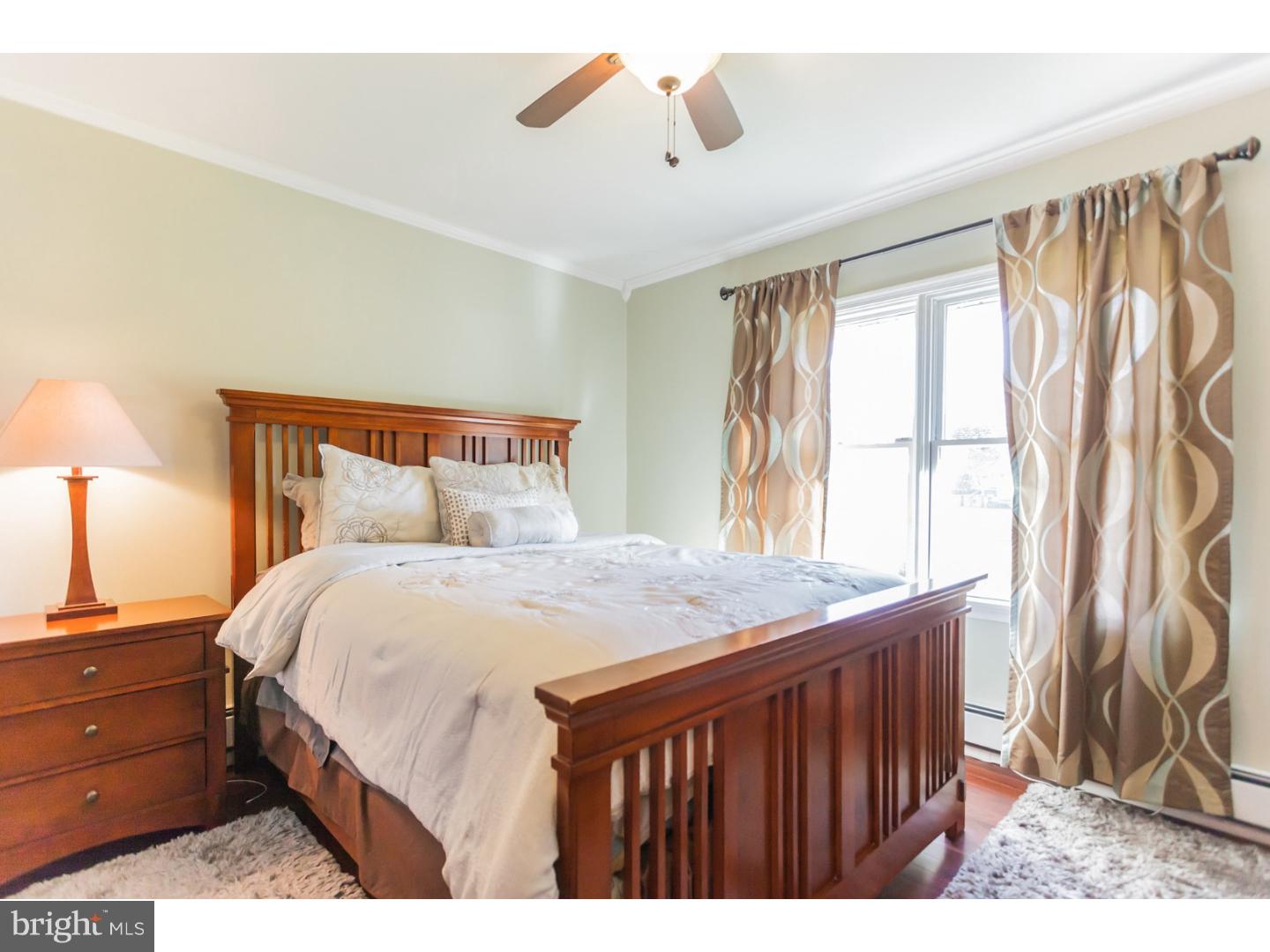 9 Quakeroak Road Levittown, PA 19057 - Photo 14 of 18 Bedroom - Main