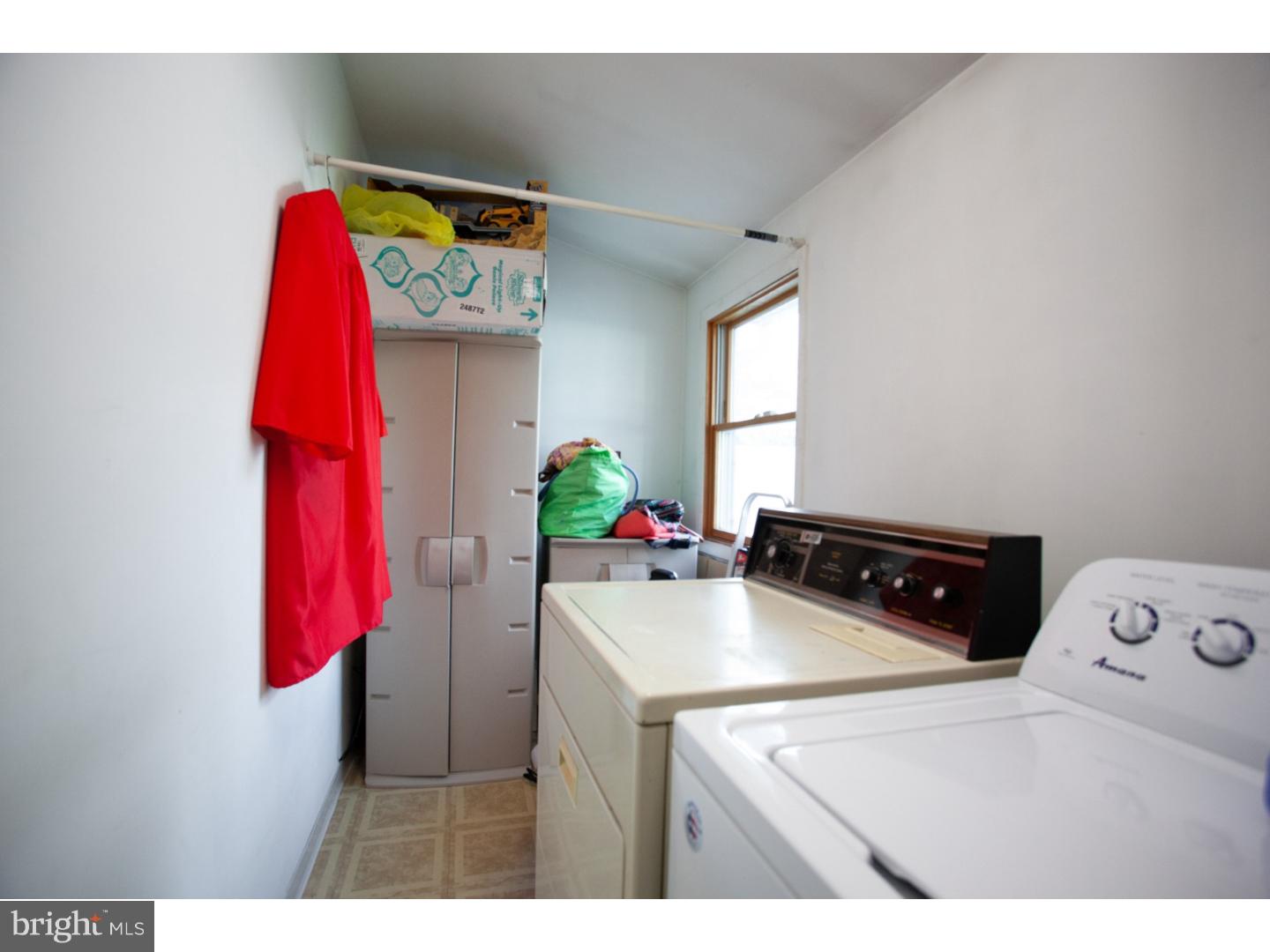 9 Quakeroak Road Levittown, PA 19057 - Photo 10 of 18 Laundry Room